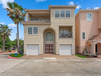6107 S Arrowana Lane