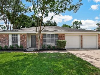 16815 Royal Mile Lane