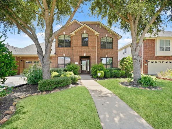 714 Coggins Point Way, Sugar Land TX 77479
