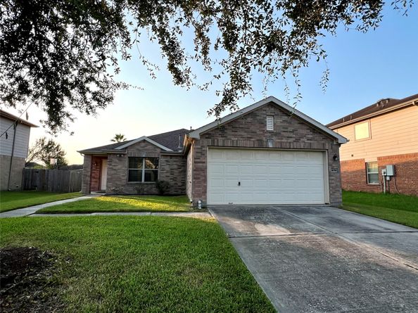 16750 Bending Creek Lane, Friendswood TX 77546