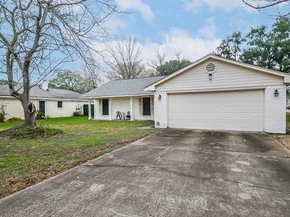 7602 Alperton Drive, Houston TX 77088