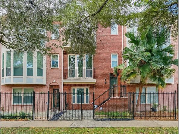 3010 La Branch Street, Houston TX 77004