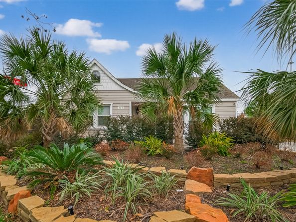 717 W 30th Street, Houston TX 77018