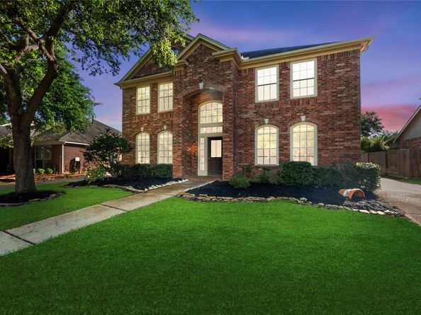 12926 Bedford Falls Drive, Cypress TX 77429