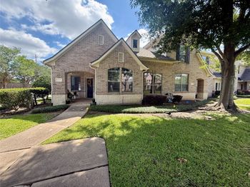 2415 Clippers Square