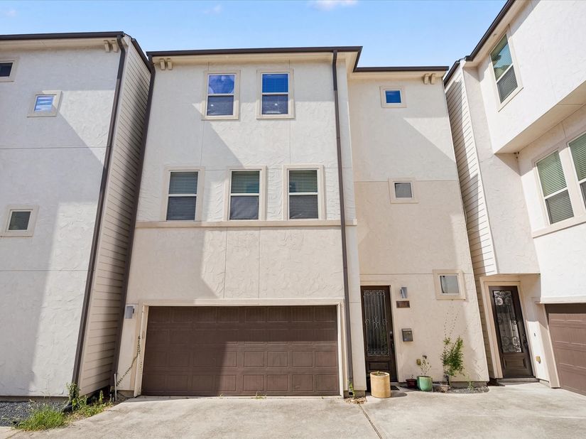 1618 Parker Street, Houston TX 77007