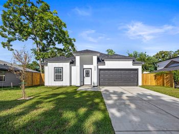 10426 Royal Oaks Drive