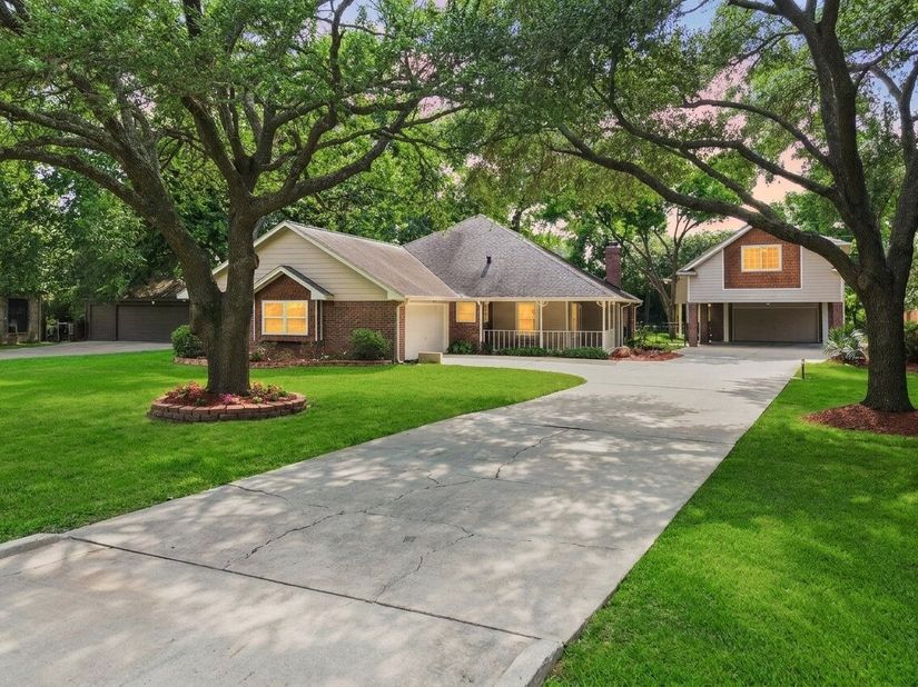 12315 Adams Run Drive, Cypress TX 77429