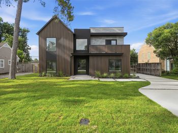 519 W 30th Street