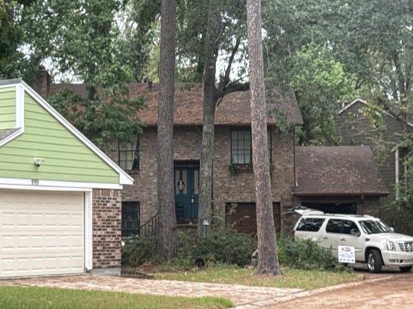 995 N Red Cedar Circle, The Woodlands TX 77380