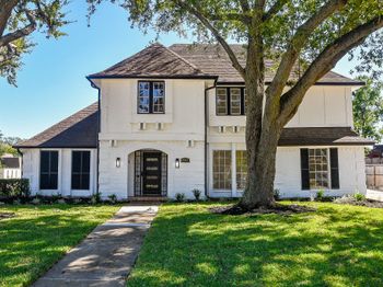 7703 Braesridge Court