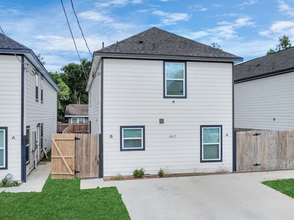 6609 Bacher Street, Houston TX 77028