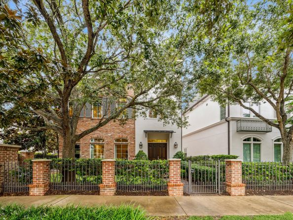 1126 Lake Pointe Parkway, Sugar Land TX 77478