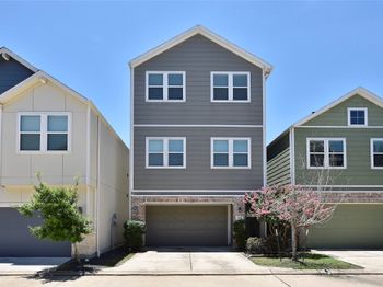 5502 Camaguey Street