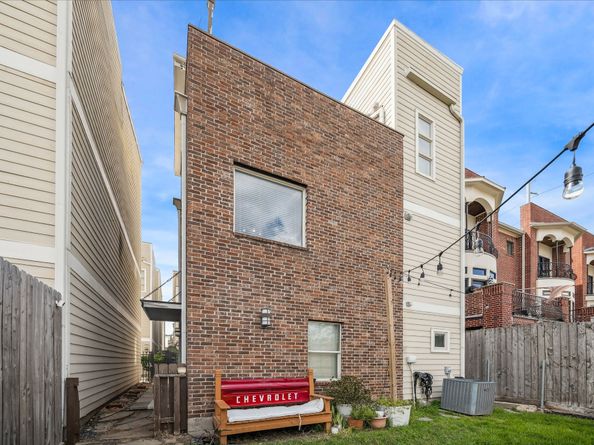 1508 Crockett Street C, Houston TX 77007