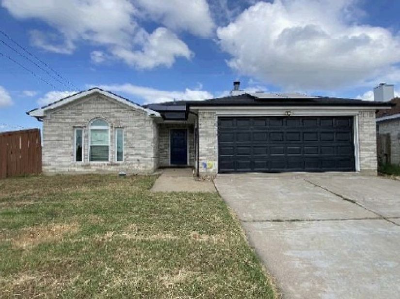 7432 Ashbourne Way, Fort Worth TX 76133