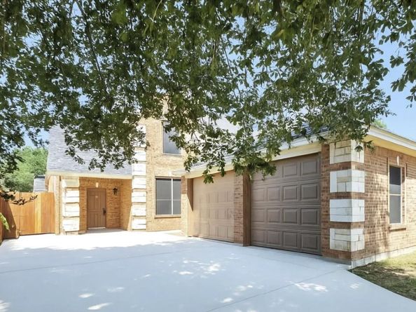 619 Comal Ave, Fort Worth TX 76108