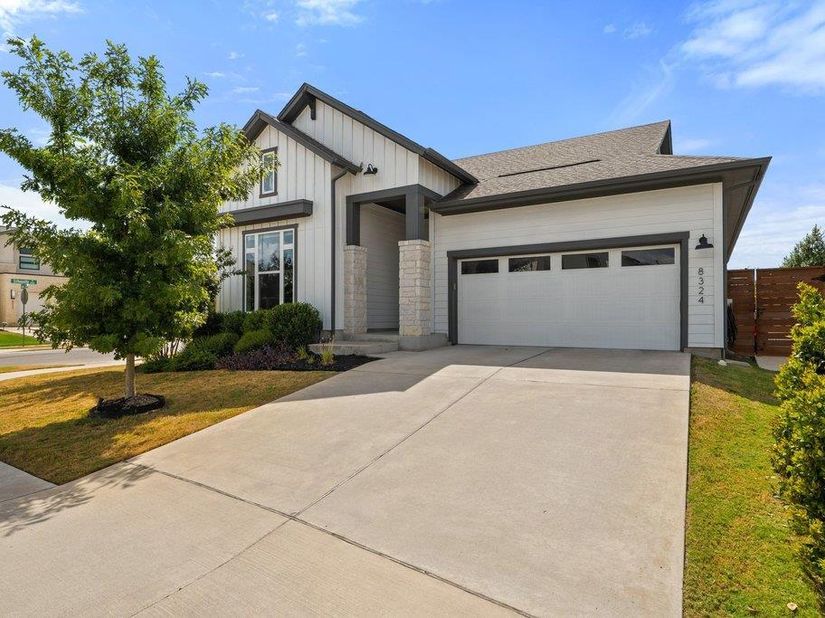 8324 Looksee LN, Austin TX 78744