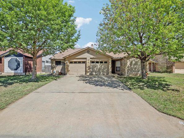 13355 Water Oak LN, Austin TX 78729