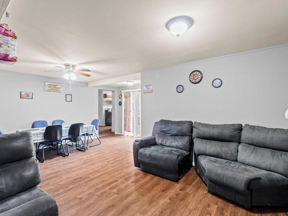 203 E Lola DR, Austin TX 78753