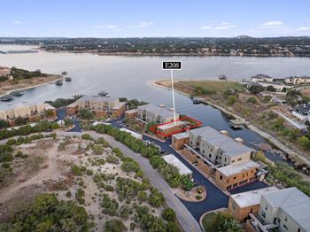 1101 Ivean Pearson RD