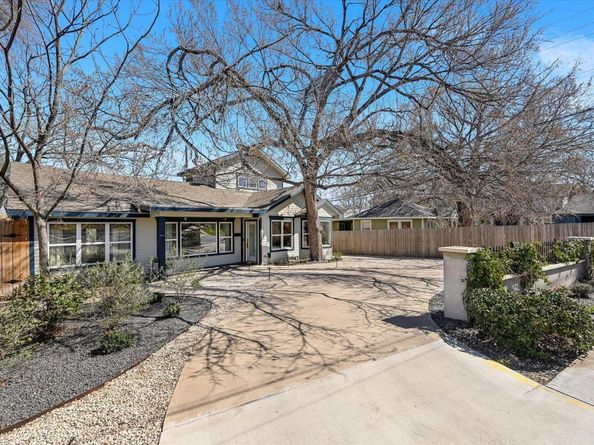 1204 E Live Oak ST, Austin TX 78704