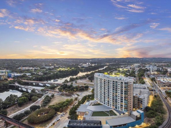 222 West Ave 2804, Austin TX 78701