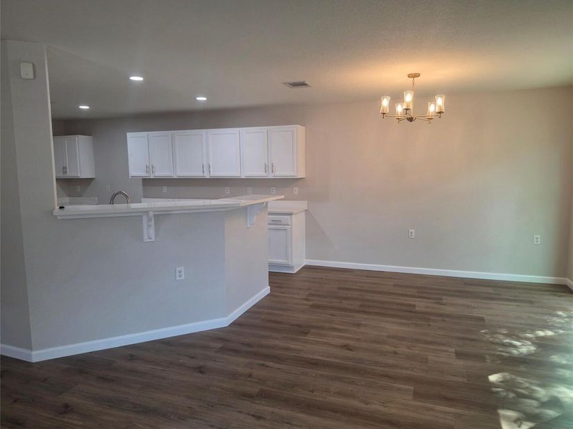 6801 Derby Downs DR, Austin TX 78747