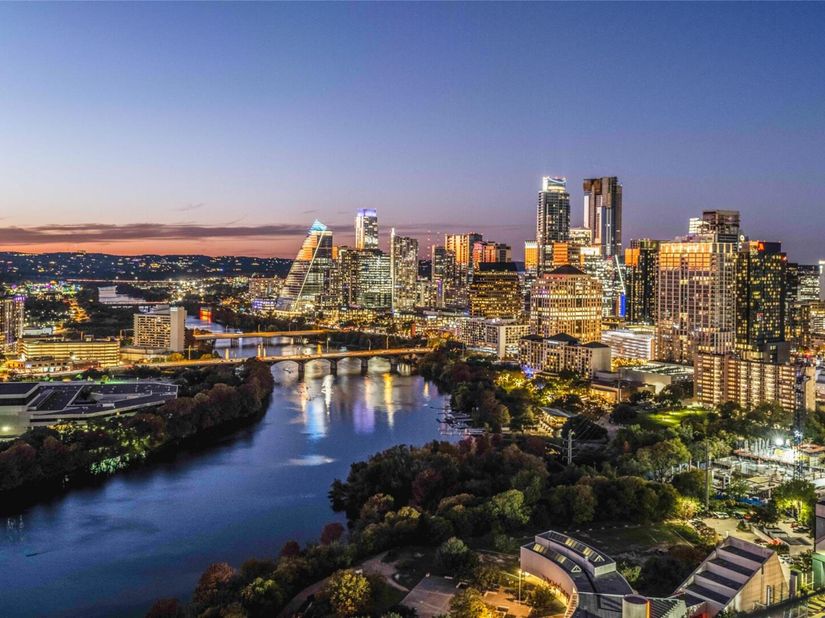 48 East Ave 2504, Austin TX 78701