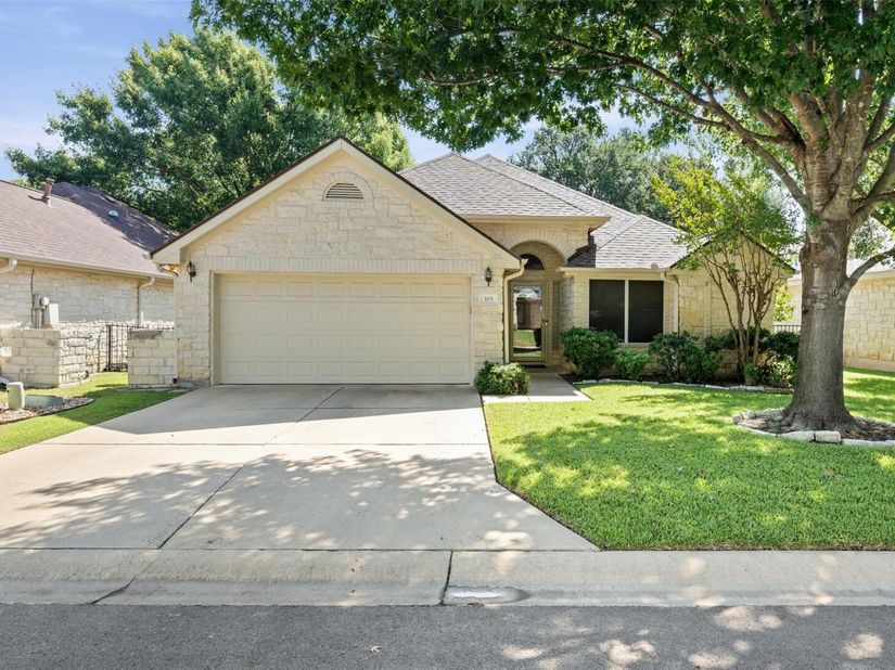 103 Village DR, Georgetown TX 78628