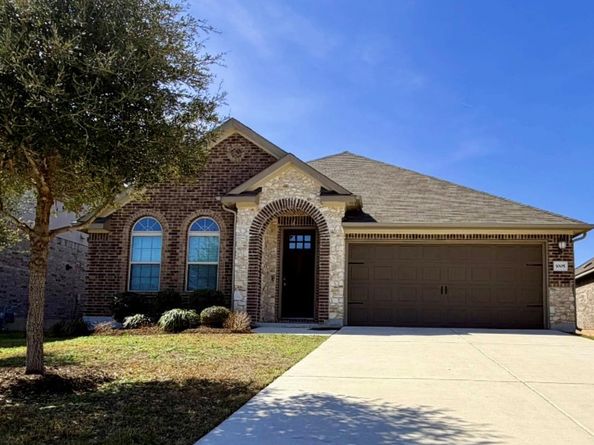 1005 Sundrops ST, Leander TX 78641