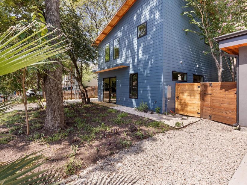 2308 S 2nd ST 1, Austin TX 78704