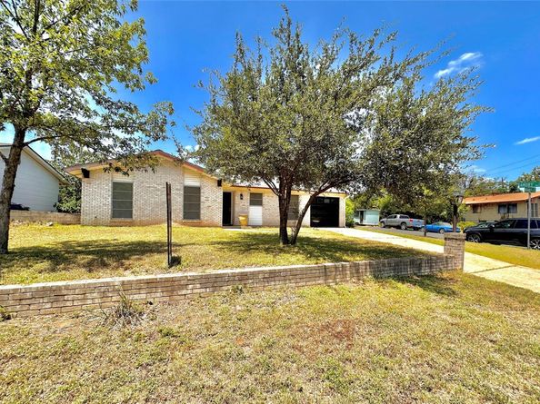 1500 Brandt DR, Austin TX 78742