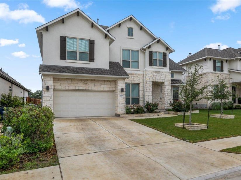 228 Poole LN, Liberty Hill TX 78642