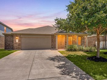 21609 Gallus DR