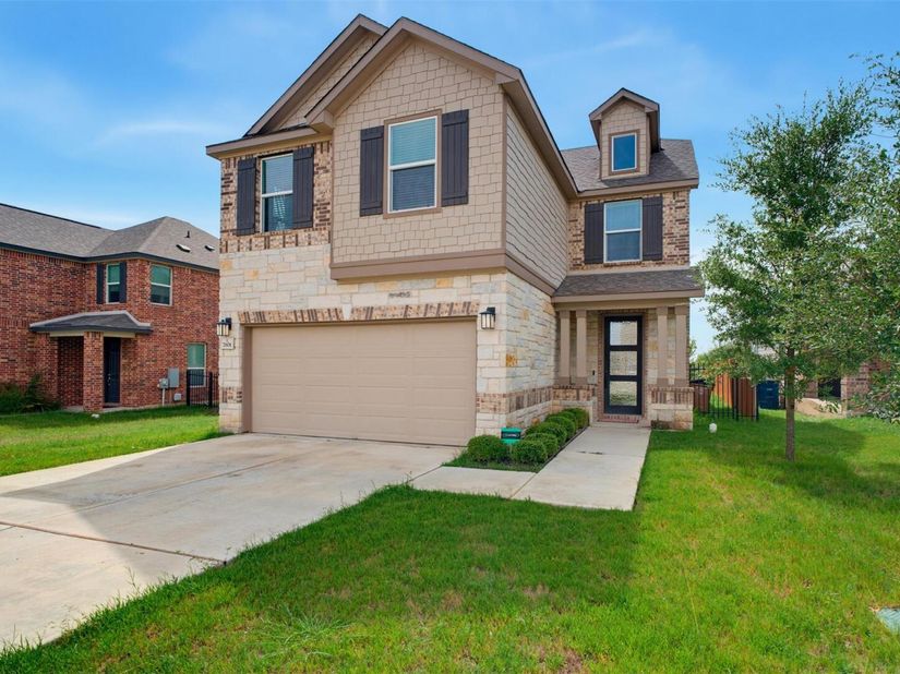 7801 Song Sparrow DR, Austin TX 78744