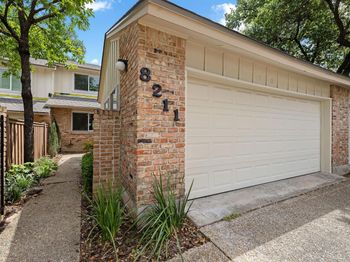 8211 Greenslope DR