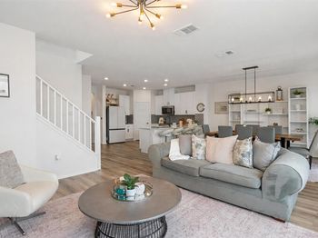 7701 Sika Rose LN