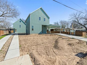 2912 Pecan Springs RD