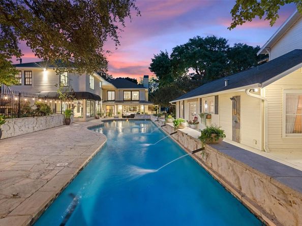 1411 W 10th ST, Austin TX 78703