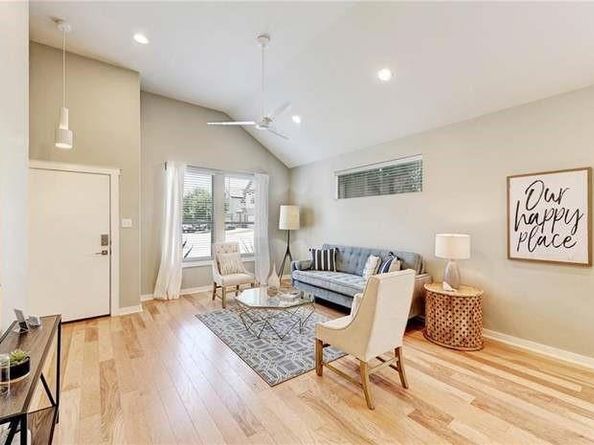 2001 Faro DR 15, Austin TX 78741