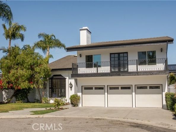 17182 Hillside Circle, Huntington Beach CA 92649