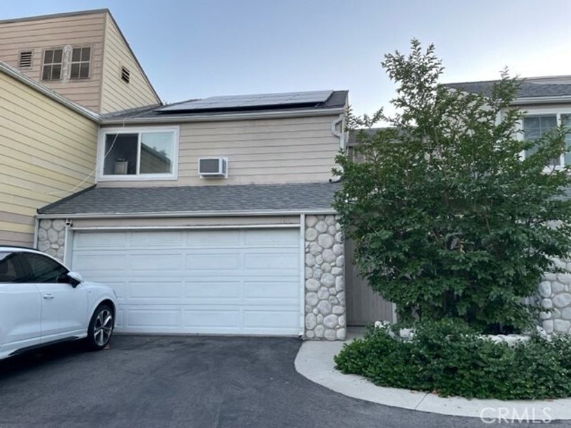 23541 Avenida La Caza, Laguna Hills CA 92679