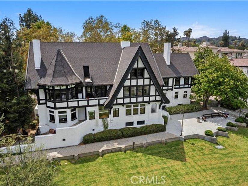 182 S Orange Grove, Pasadena CA 91105