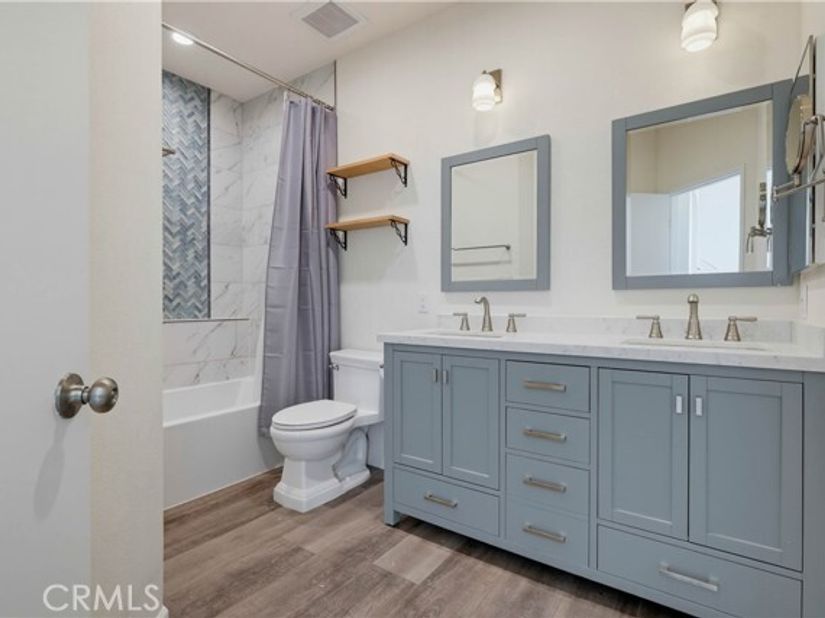 19431 Rue De Valore 22L, Lake Forest (el Toro) CA 92610