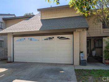 2502 N Tustin