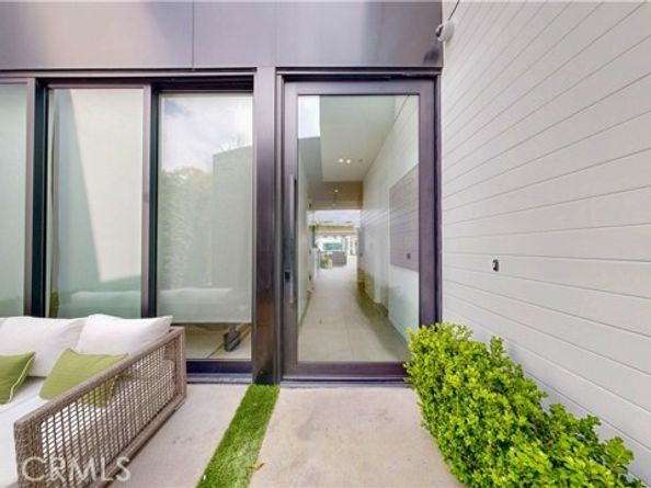 538 Alta Vista, Los Angeles CA 90036