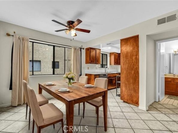 8750 Kester 31, Panorama City (los Angeles) CA 91402