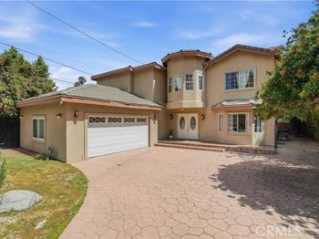 5224 Woodlake