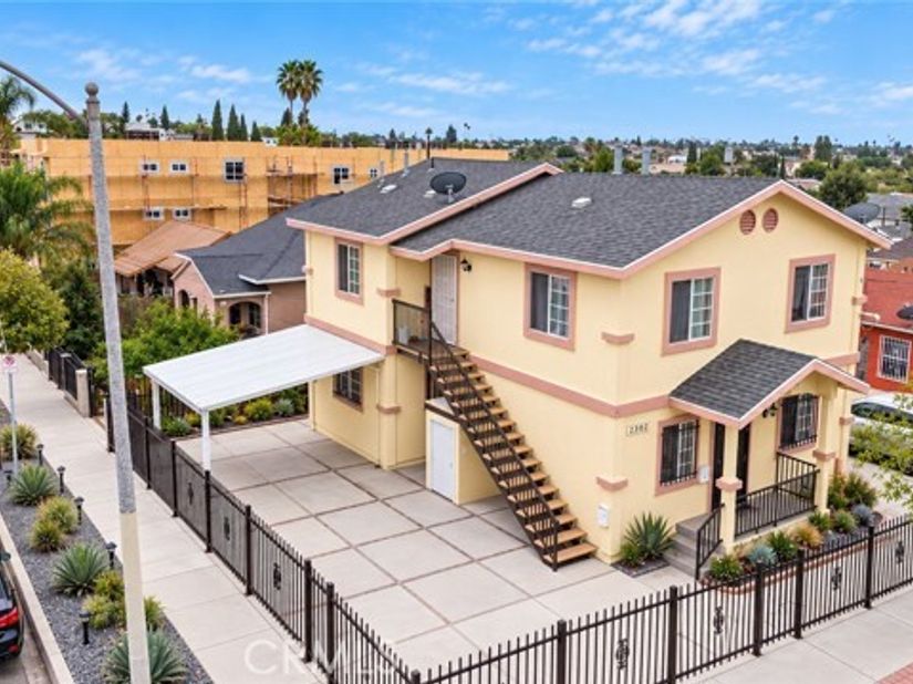 2500 Fairmount, Los Angeles CA 90033